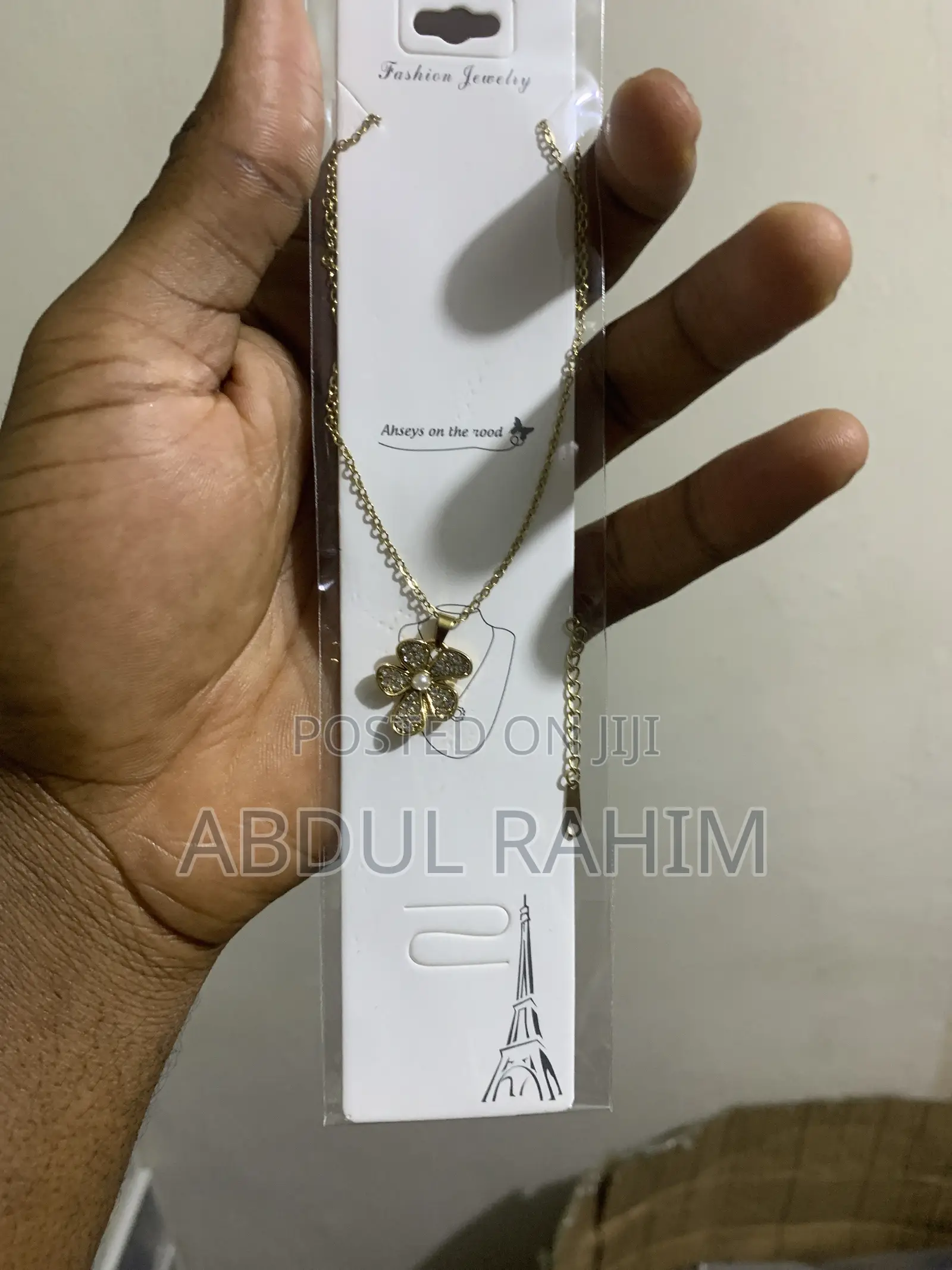 Ladies Necklaces