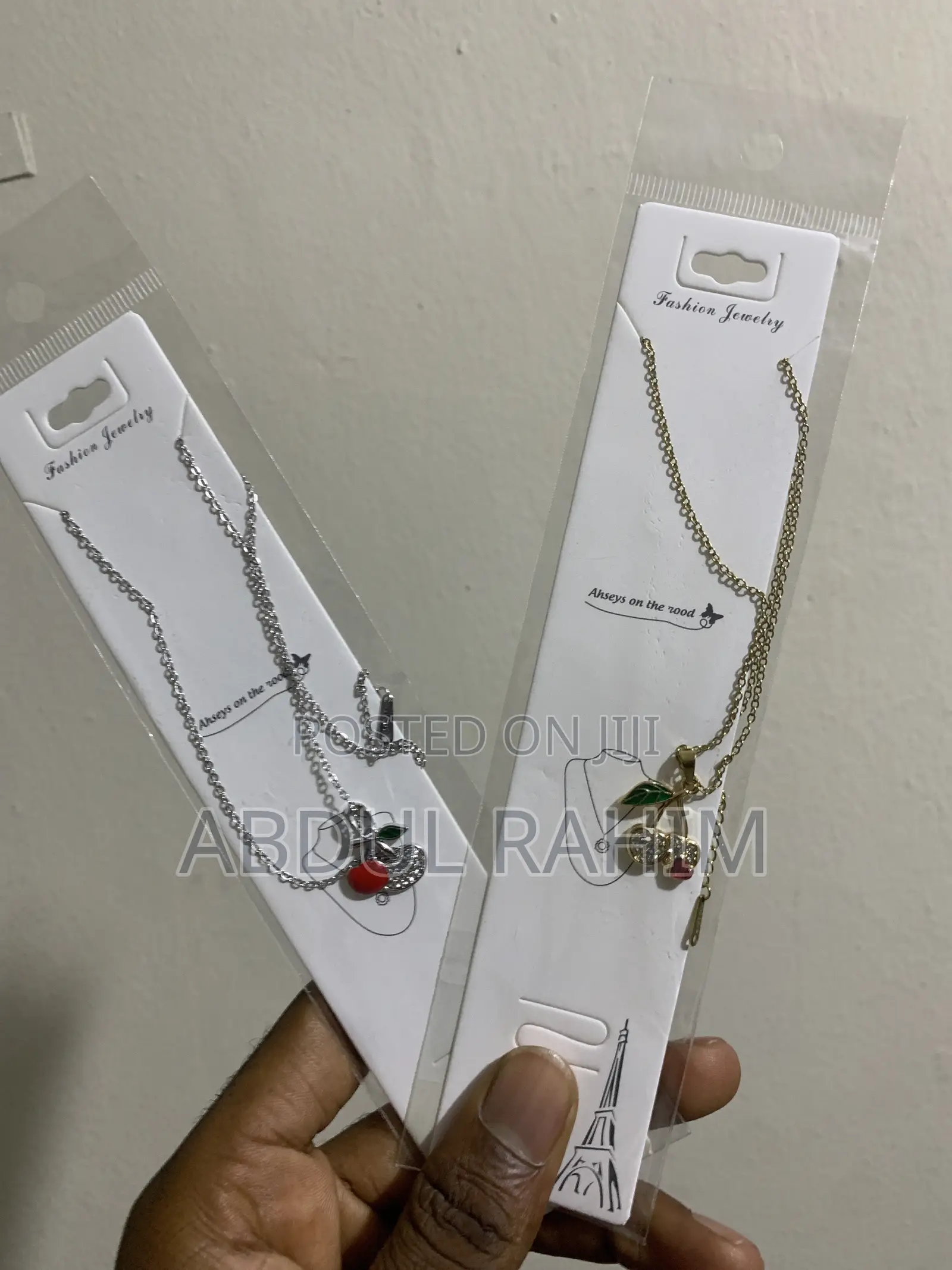 Ladies Necklaces