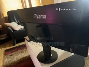 32 Inches Monitor