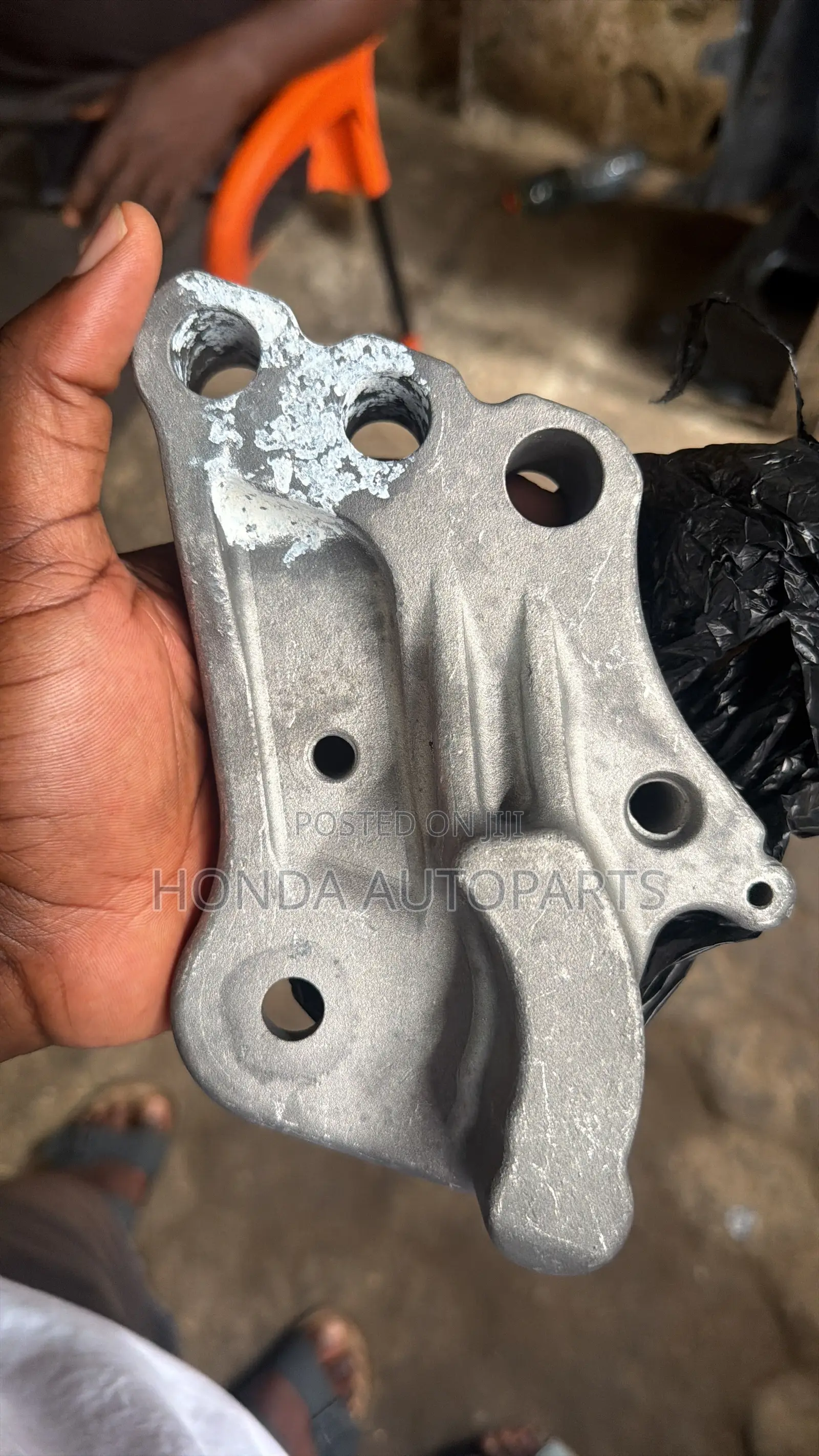 Honda CRV 2017,2018,2019,2020 Engine Seat.