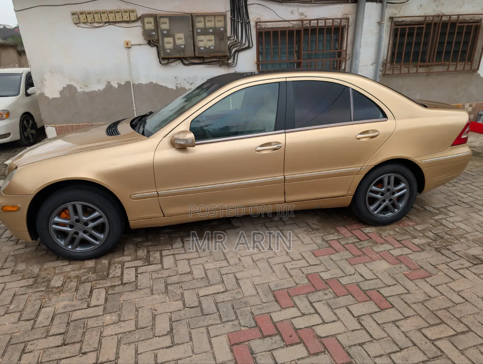 Mercedes-Benz C240 2003 Gold