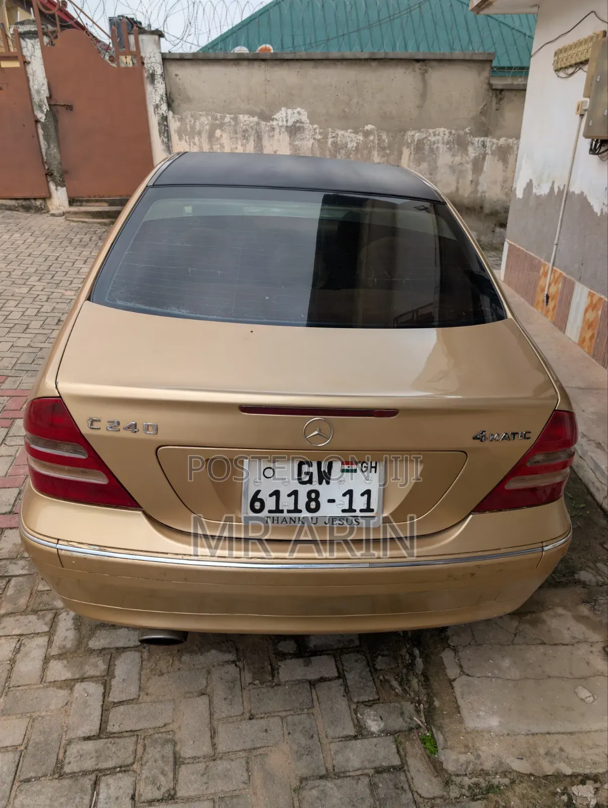 Mercedes-Benz C240 2003 Gold