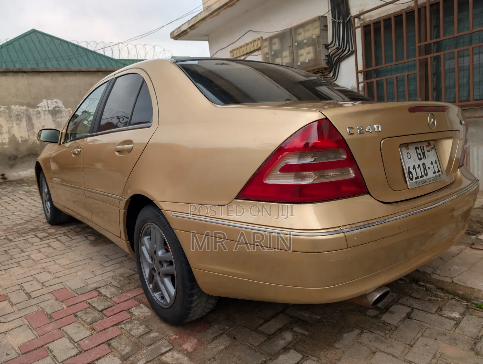 Mercedes-Benz C240 2003 Gold