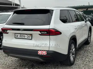 Toyota Highlander 2023 White