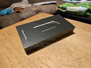 New Samsung Galaxy S25 Ultra 1 TB Black