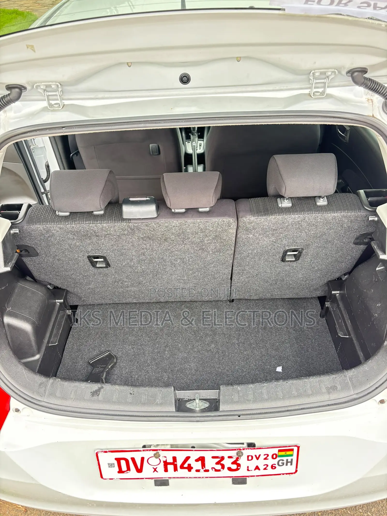 Suzuki Swift 2014 White