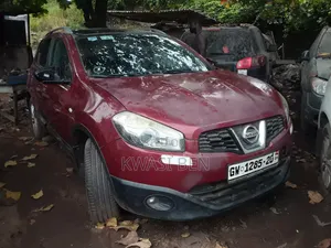 Nissan Qashqai 2009 Brown