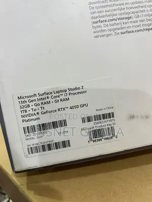 New Laptop Microsoft Surface Laptop Studio 2 32GB Intel Core i7 SSD 1T