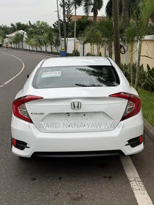 Honda Civic EX Sedan 2018 White