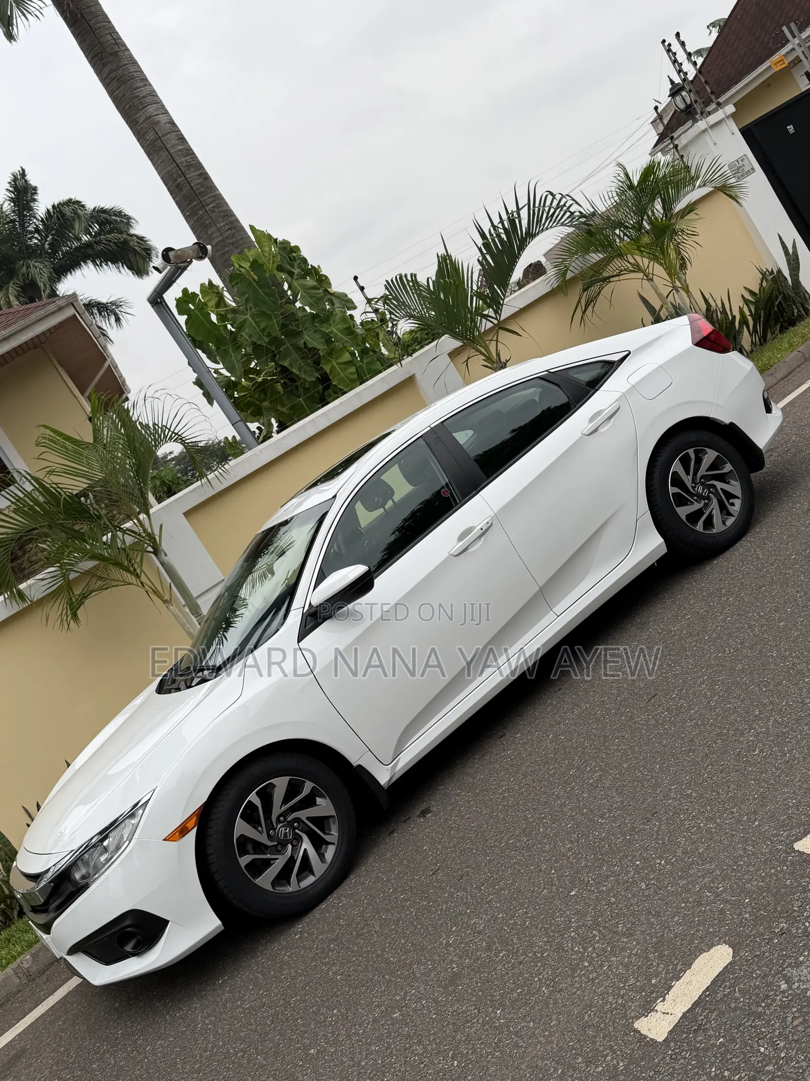 Honda Civic EX Sedan 2018 White