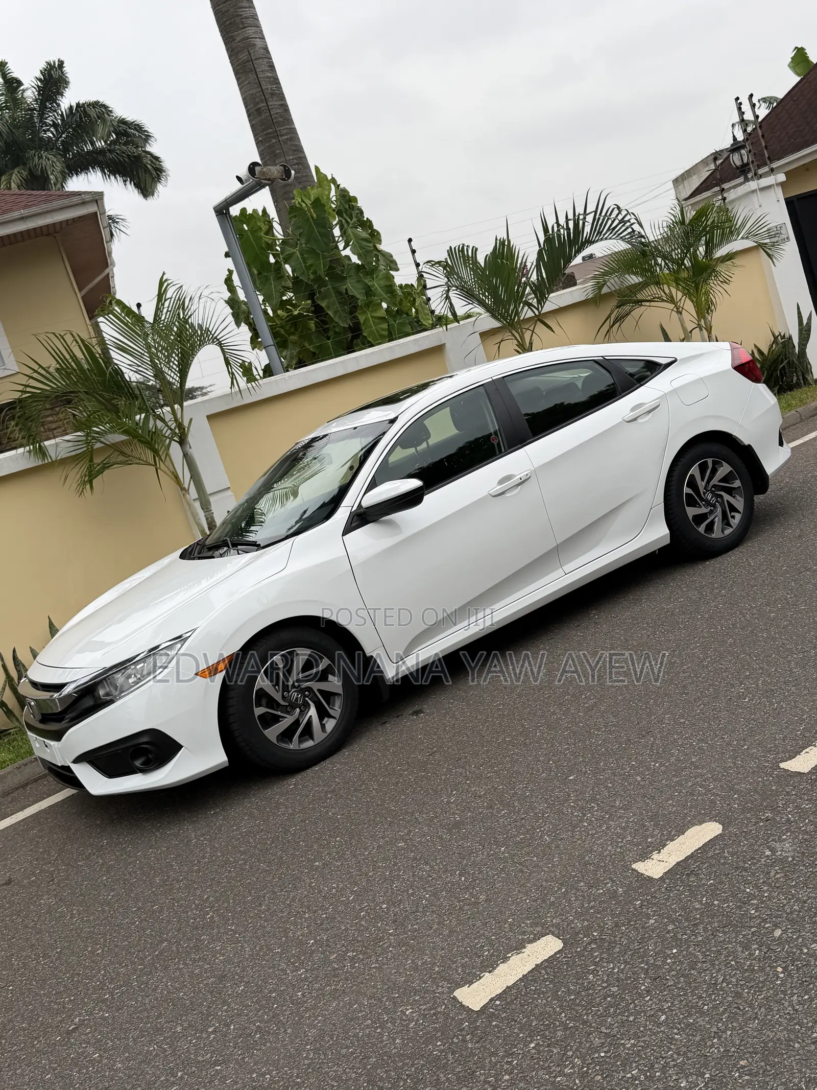 Honda Civic EX Sedan 2018 White