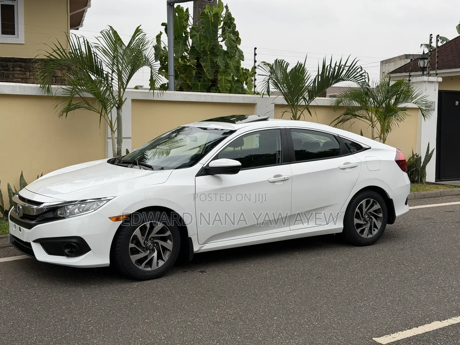 Honda Civic EX Sedan 2018 White