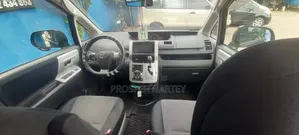 Toyota Voxy 2012 Black
