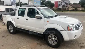 Nissan Hardbody for Rent