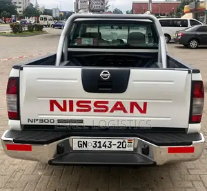 Nissan Hardbody for Rent