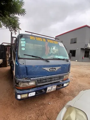 Mitsubishi Canter for Sale 50,000 No Price Reduce