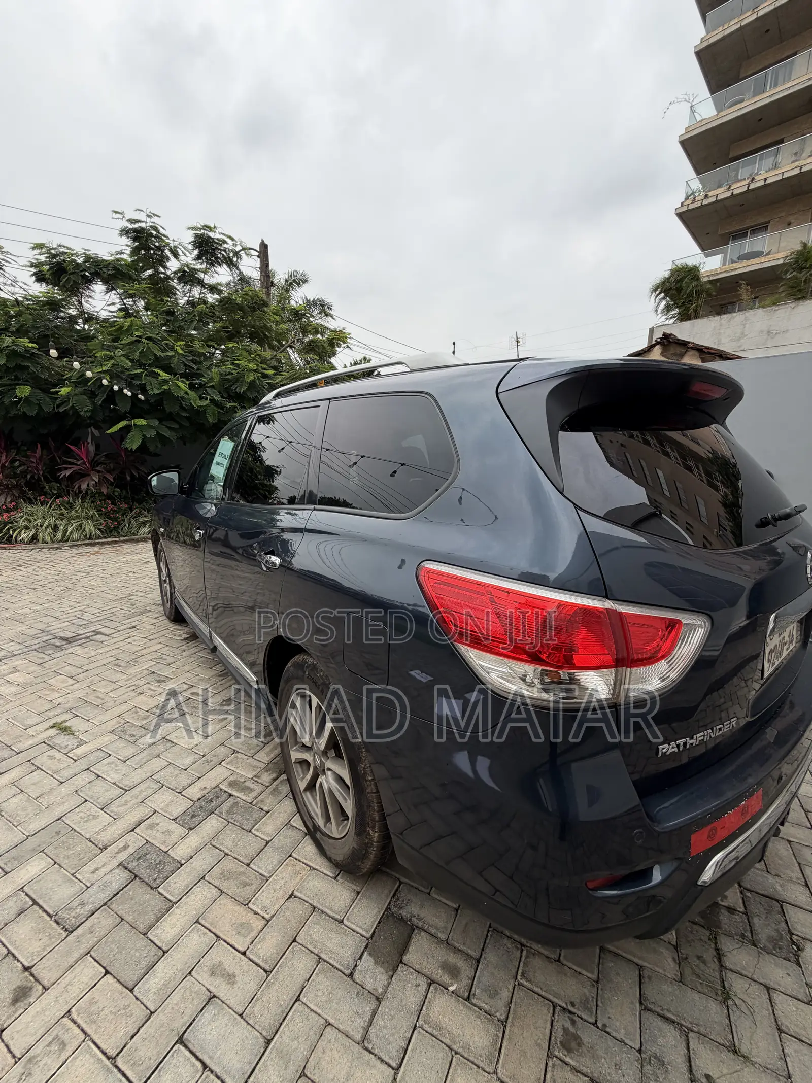 Nissan Pathfinder SV 4x4 2013 Blue