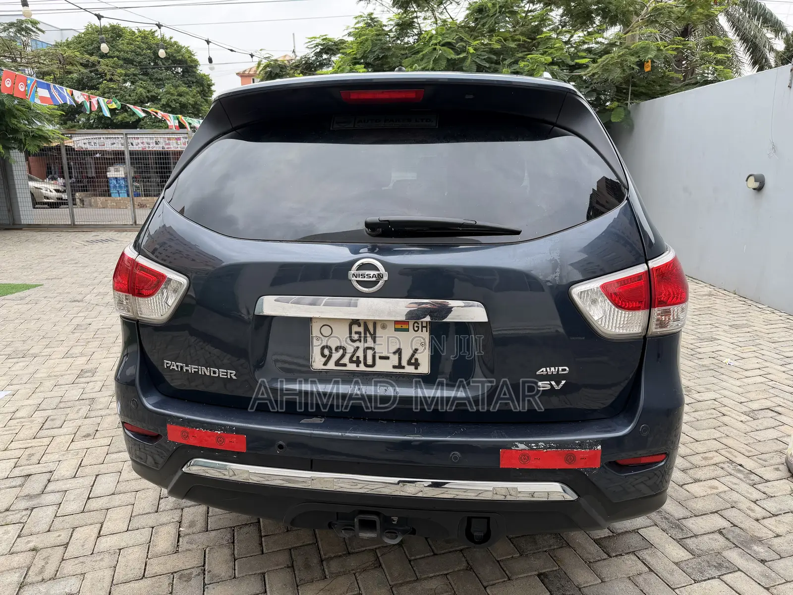 Nissan Pathfinder SV 4x4 2013 Blue