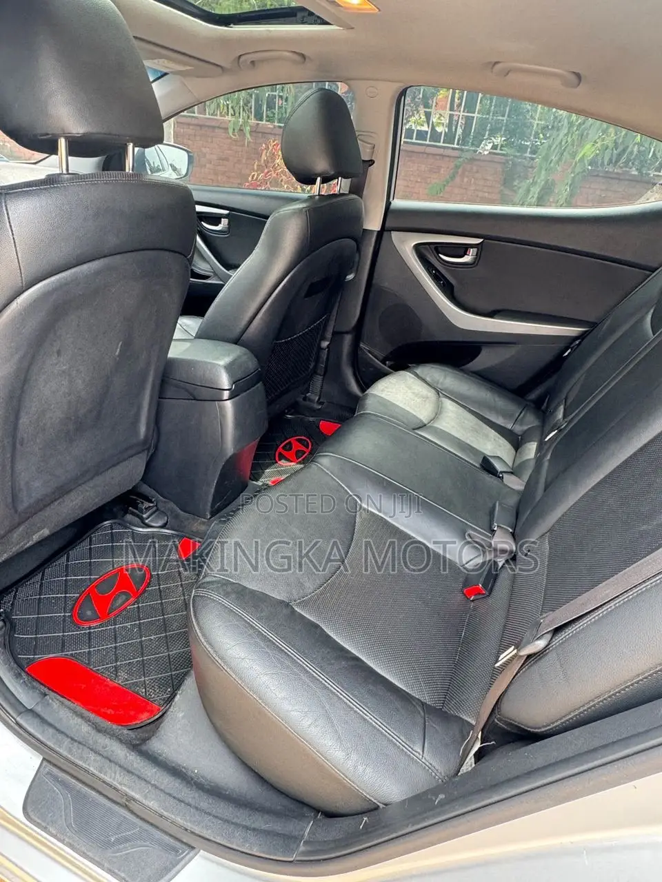 Hyundai Elantra Limited PZEV 4dr Sedan (1.8L 4cyl 6A) 2014 Silver