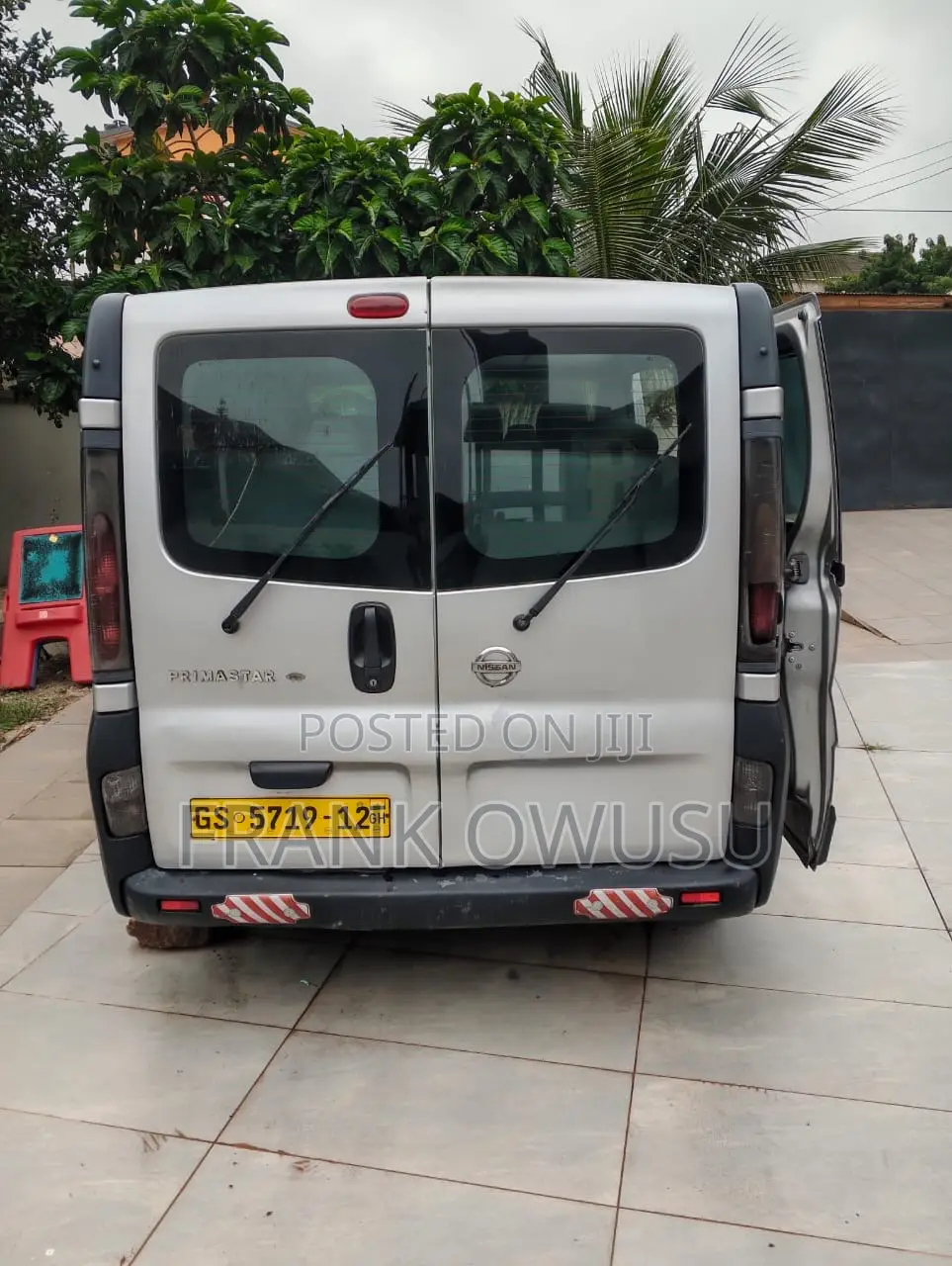 Nissan Civilian 2002 Silver