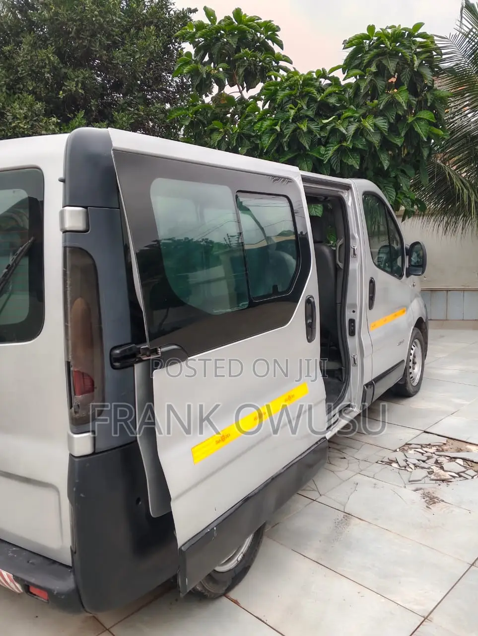 Nissan Civilian 2002 Silver