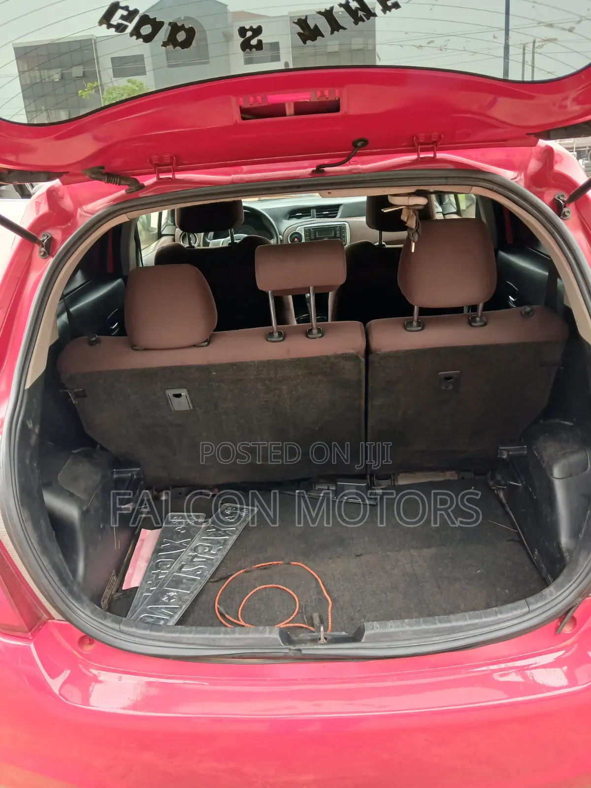 Toyota Vitz 2013 Red