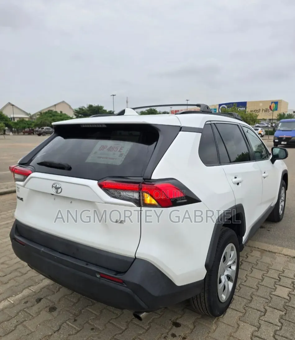 Toyota RAV4 2020 White