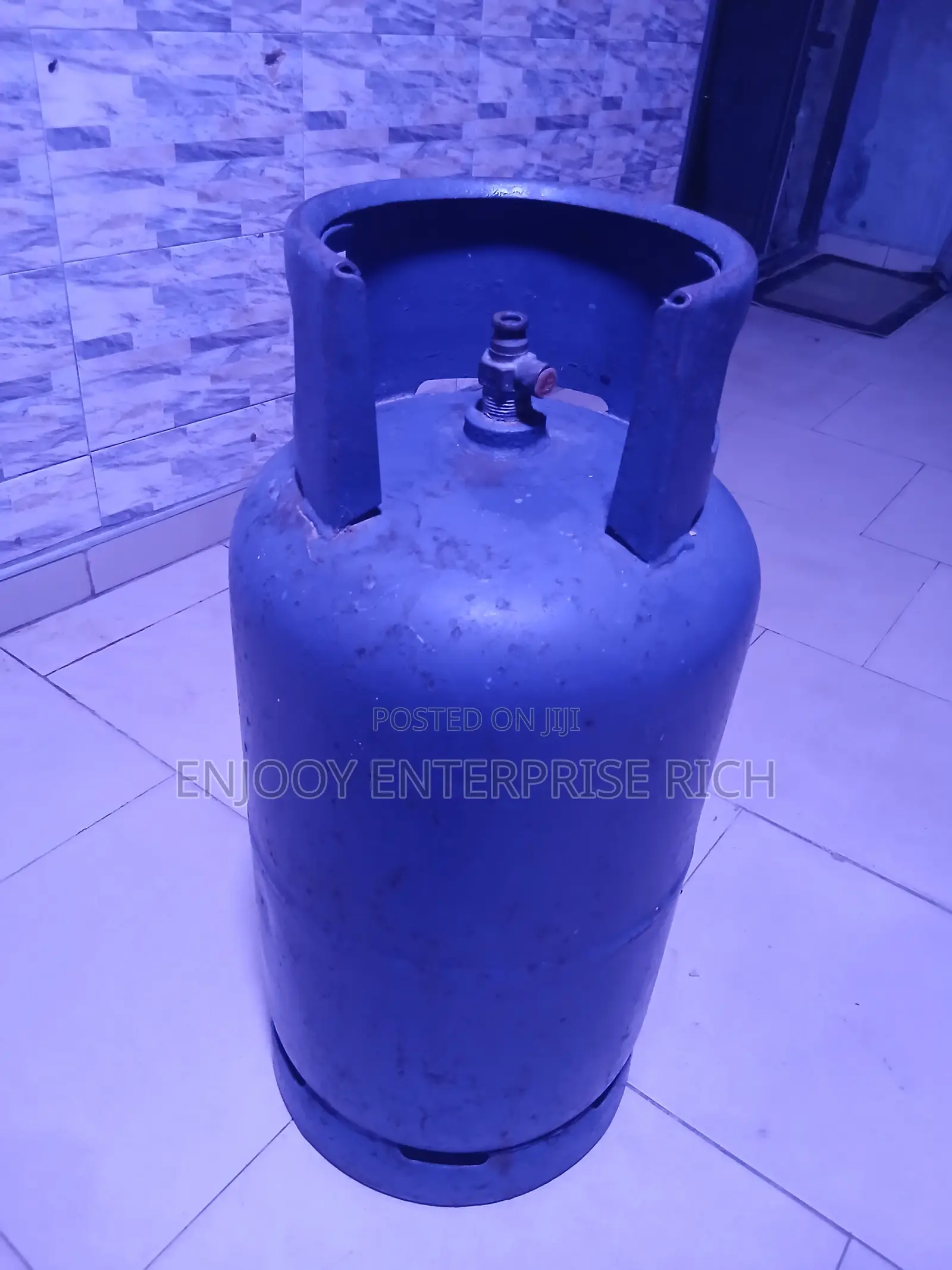 Gas Cylinder Available for a Cool Price