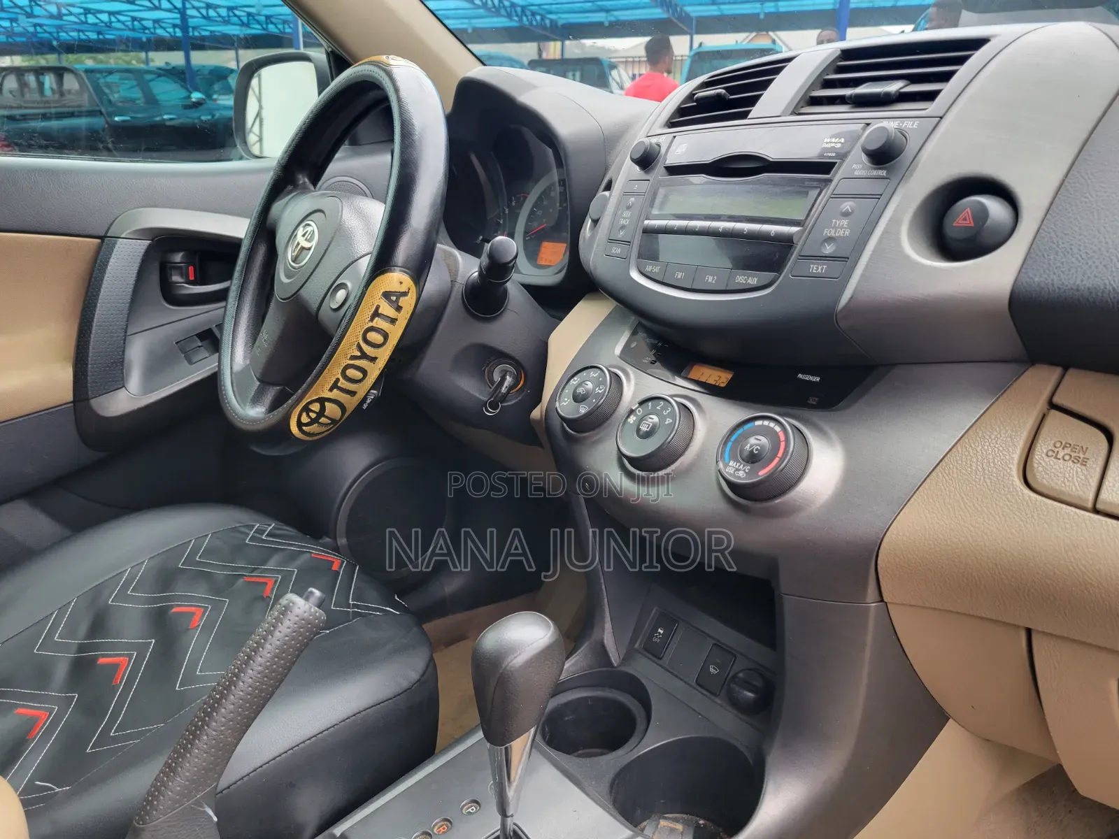 Toyota RAV4 2010 Black
