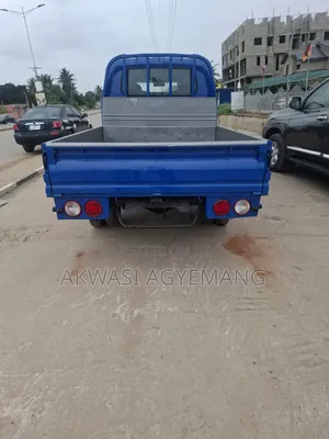 Kia Bongo 2013 Blue