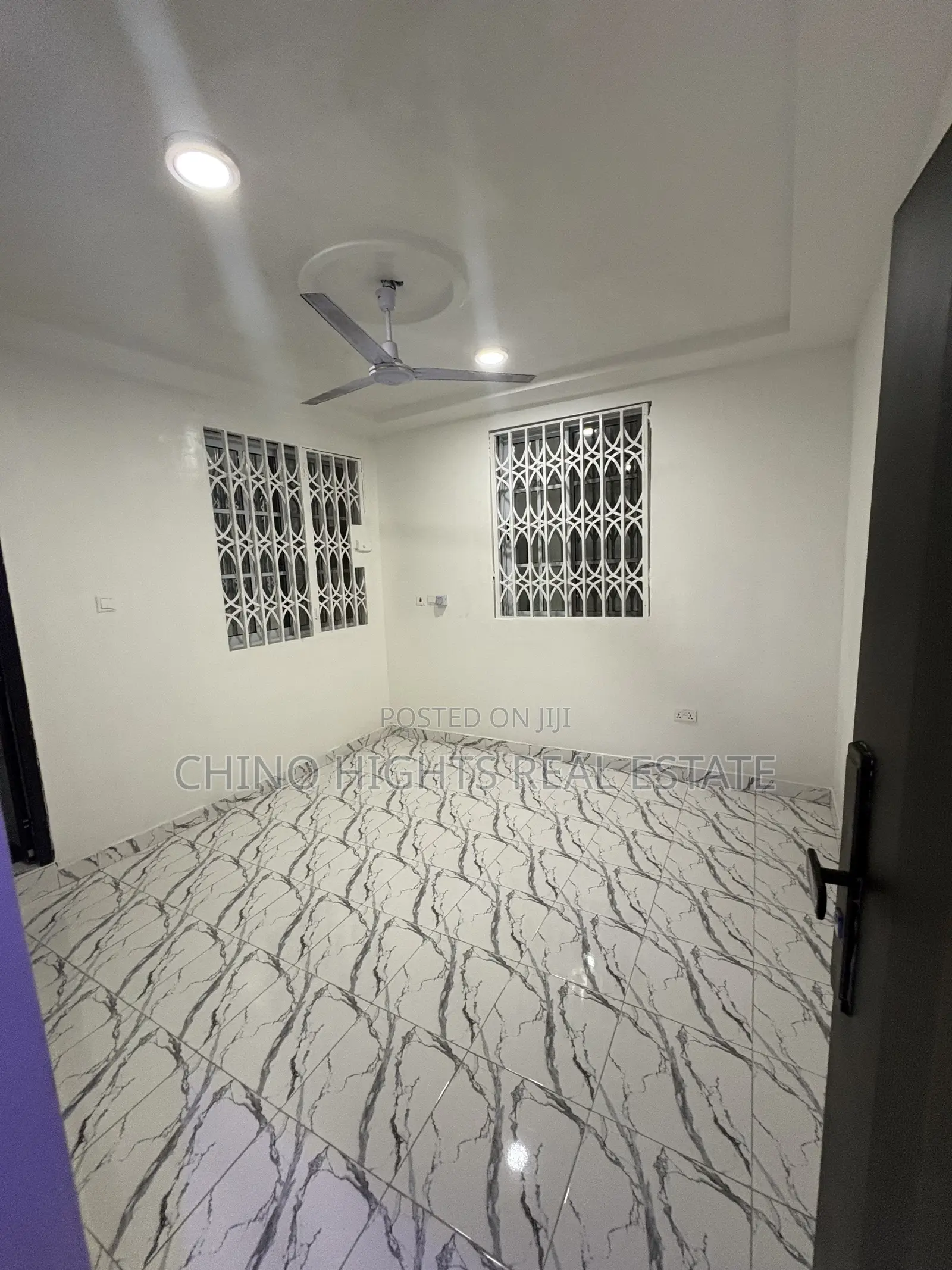 2bdrm Apartment in White Estate, Tema Metropolitan for rent