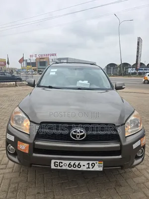 Toyota RAV4 2010 Gray