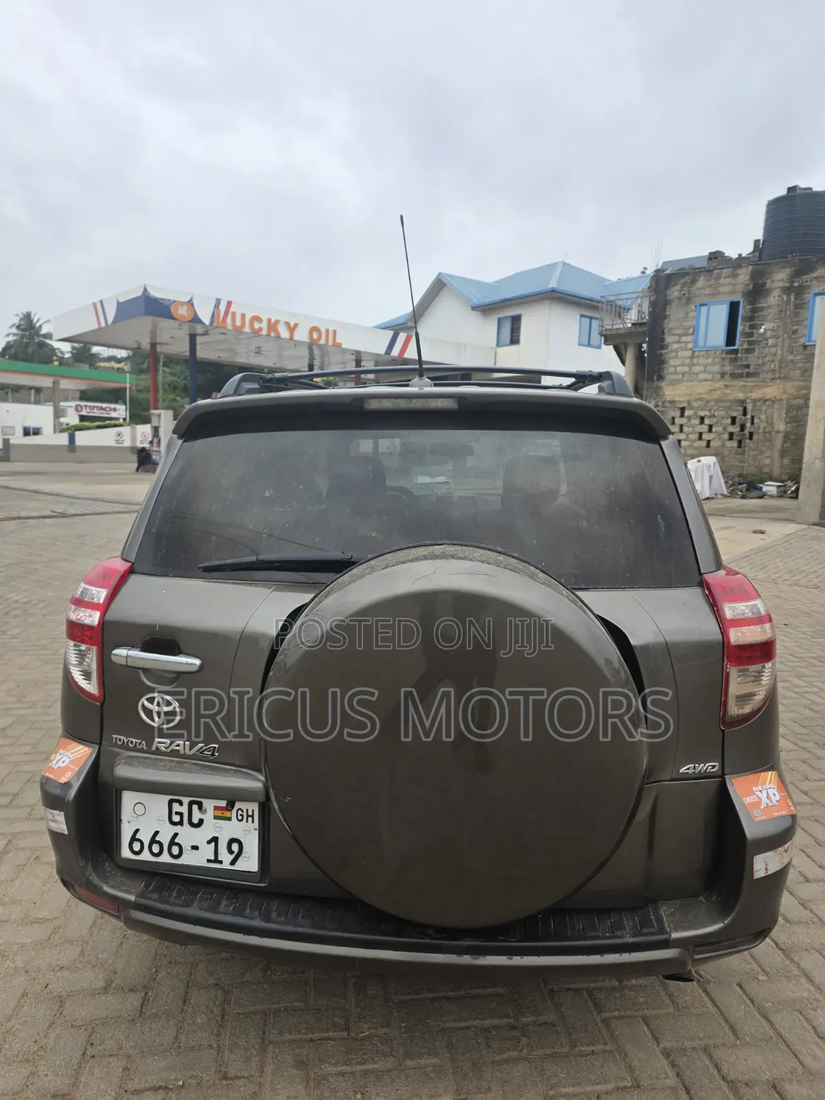 Toyota RAV4 2010 Gray