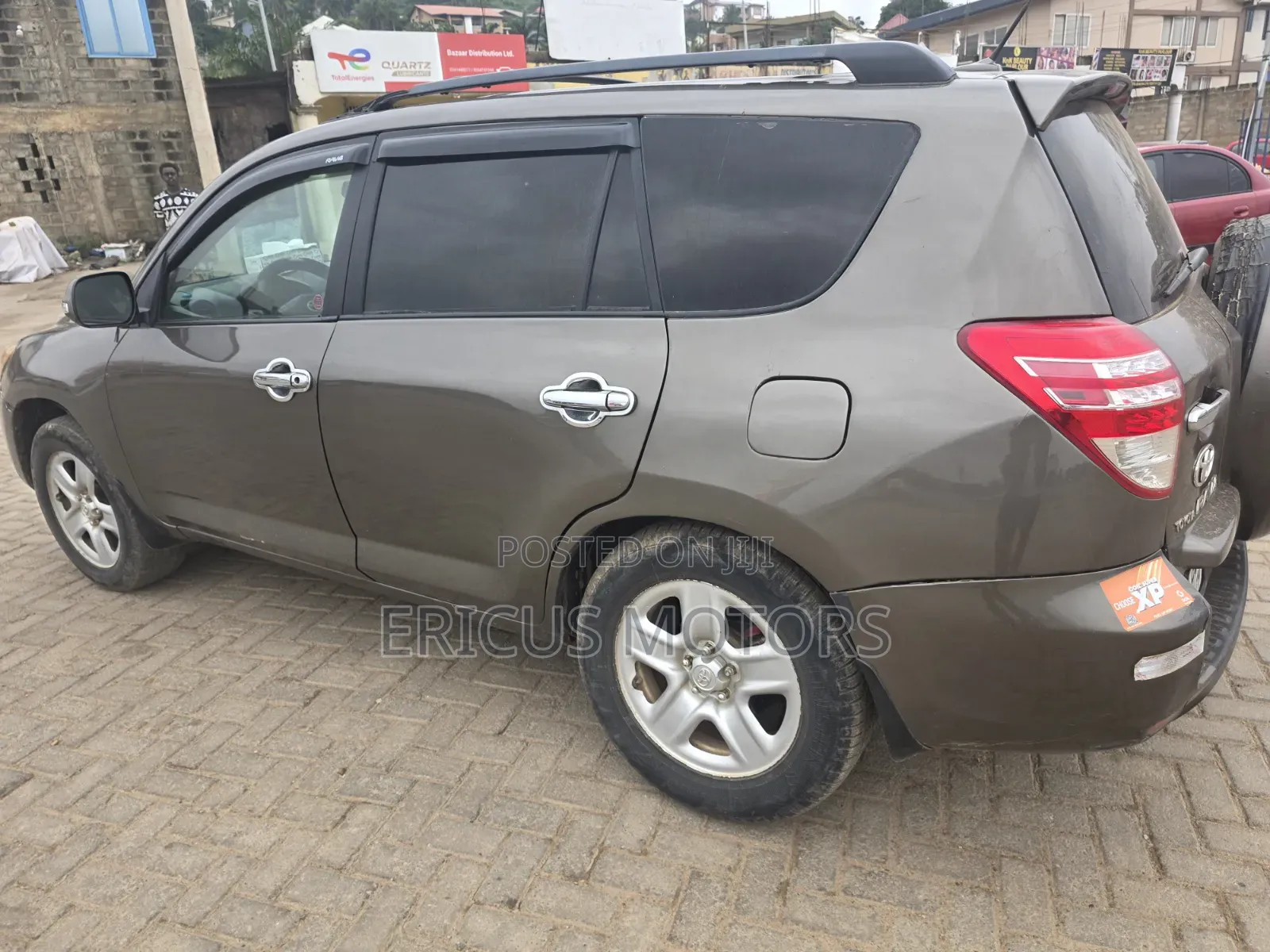 Toyota RAV4 2010 Gray