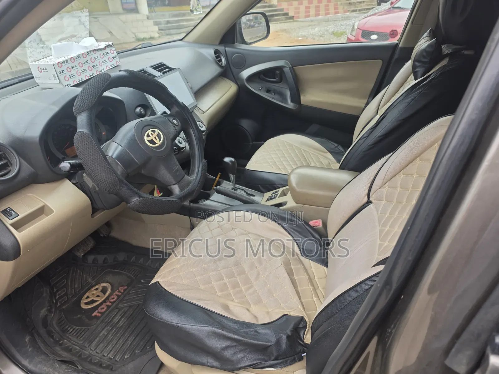Toyota RAV4 2010 Gray