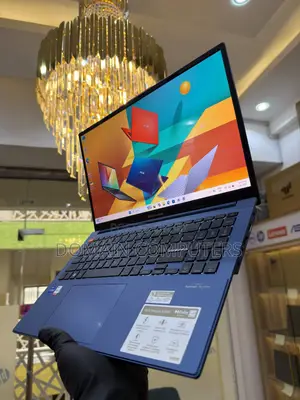 Laptop Asus Vivobook 15 OLED 16GB Intel Core i7 SSD 512GB
