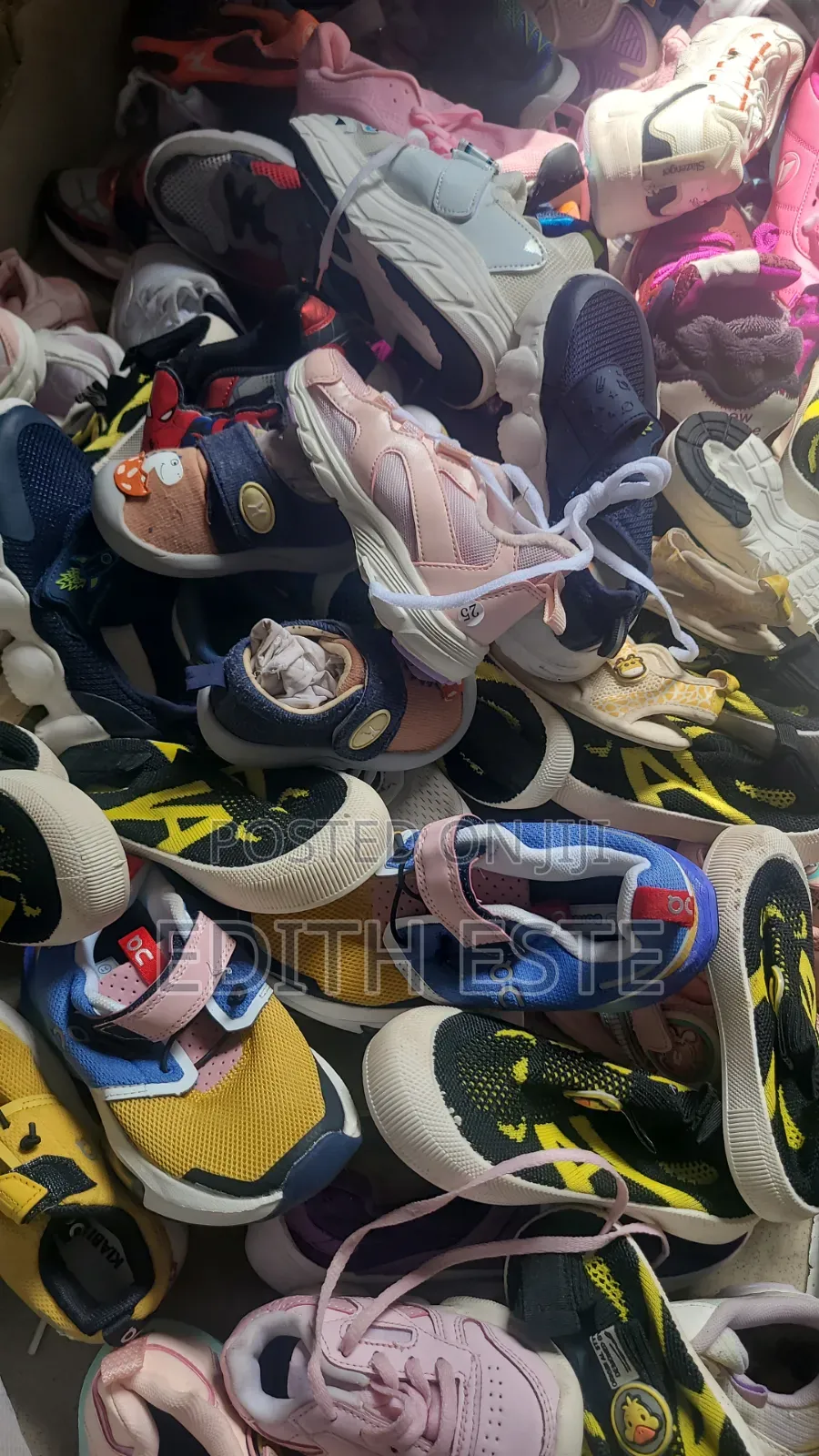 Super Clean Kids UK Sneakers Wholesale Bale 60 PCS