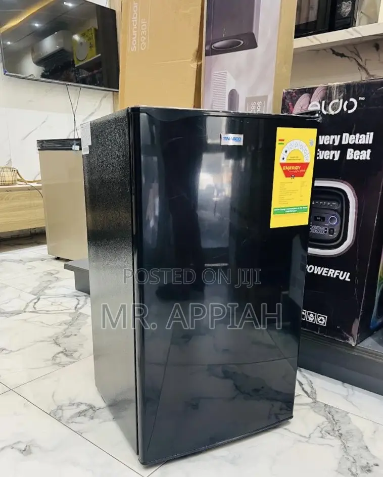 Get Affordable Nasco Nasf1-110fl 92L 1 Door Chest Freezer(Black)
