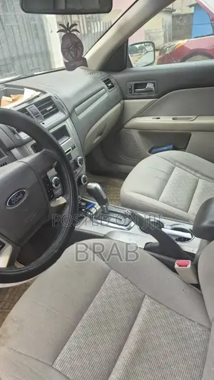 Ford Fusion SE 2009 White