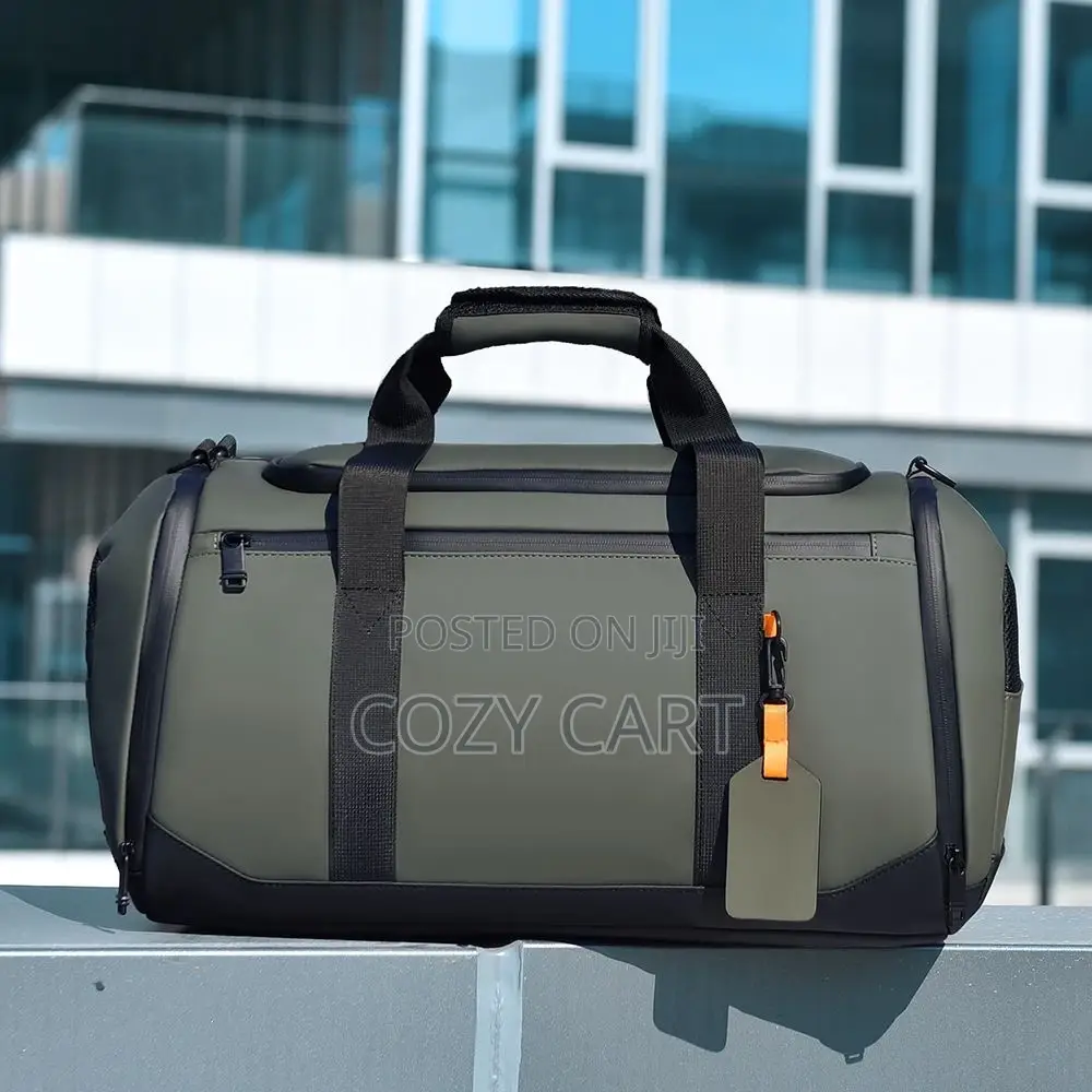 Duffel/Traveling Bag