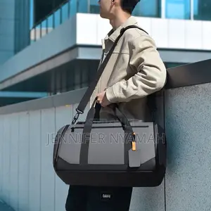 Duffel/Traveling Bag