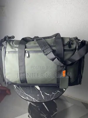Duffel/Traveling Bag