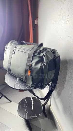 Duffel/Traveling Bag