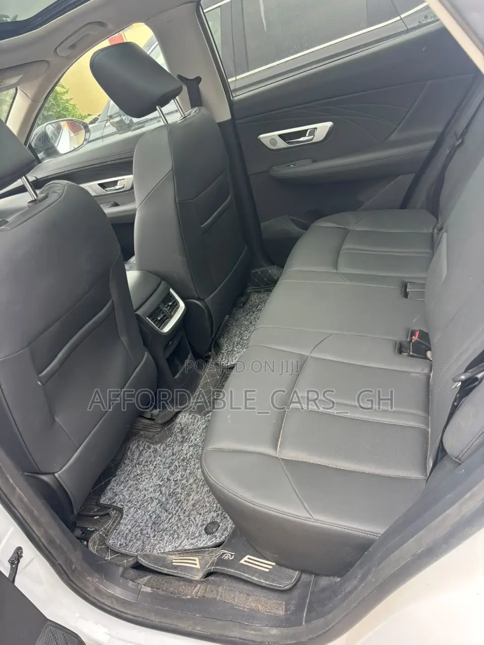 Dongfeng Glory 2023 White
