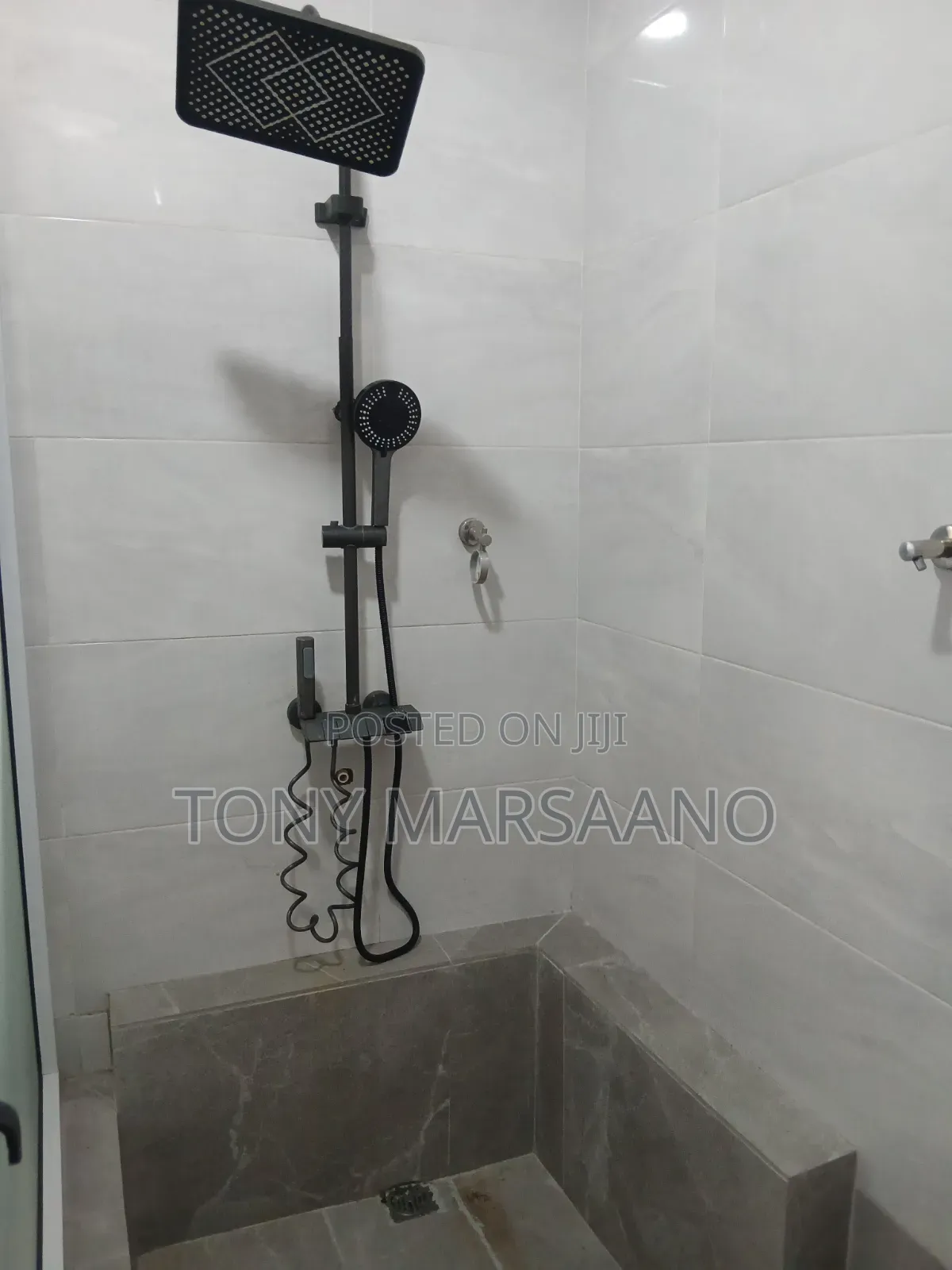Furnished 1bdrm Apartment in Westlegon, Villa Victoria Hotel for rent