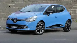 2013 Renault Clio IV Front Left Door Glass Available