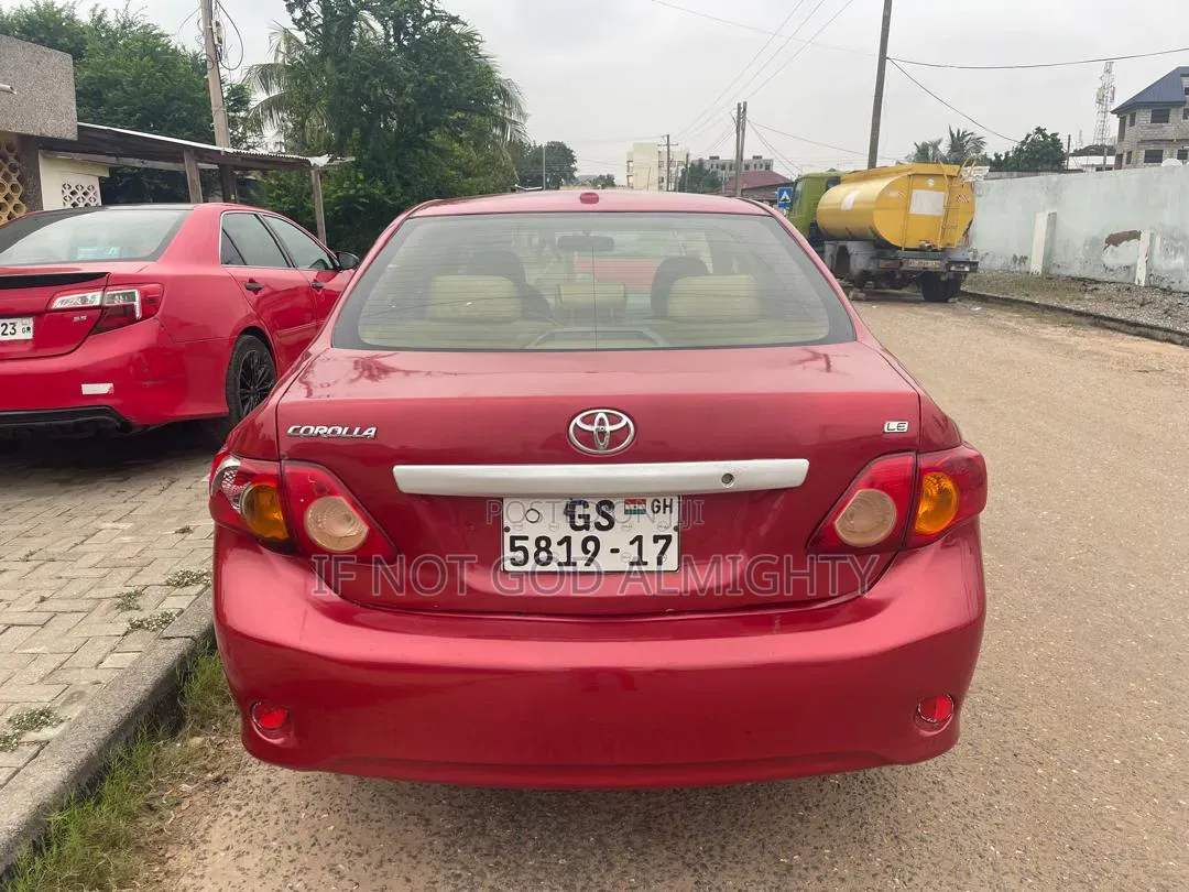 Toyota Corolla 2010 Red