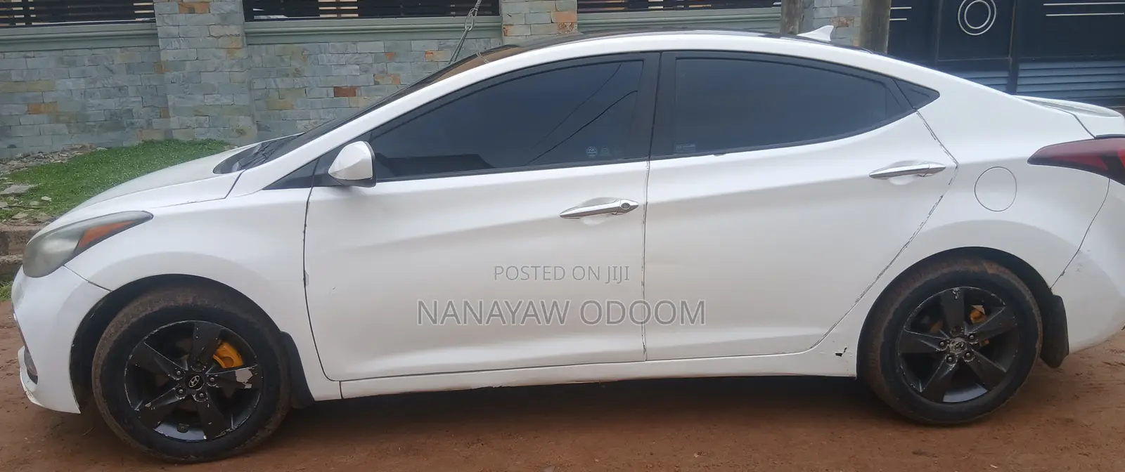 Hyundai Elantra 2011 White