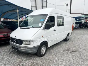 Mercedes-Benz Sprinter 2003 White