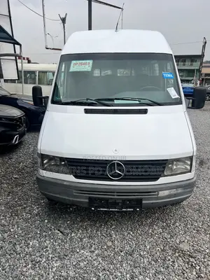 Mercedes-Benz Sprinter 2003 White